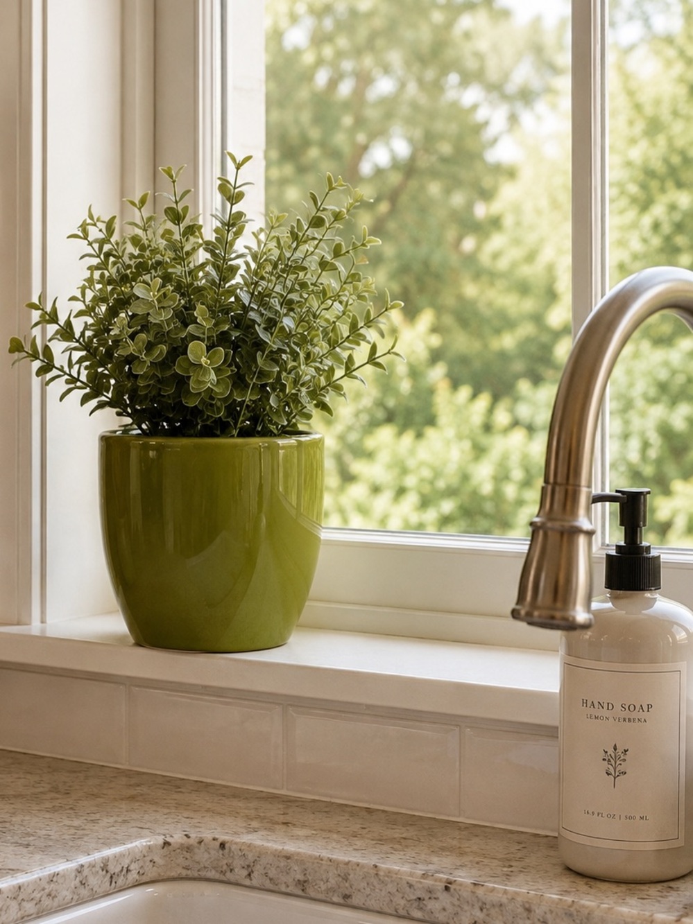 Green Ceramic Planter Pot for Indoor Plants